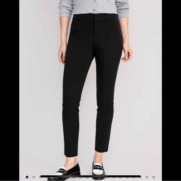 Old Navy Pixie Skinny Ankle Pants - Picture 2 of 9
